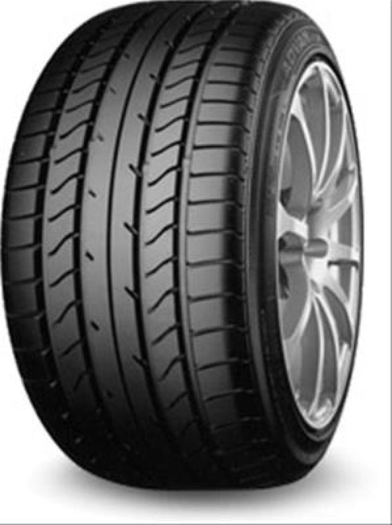 Yokohama Advan A82A Tire - P205/50R17 88V